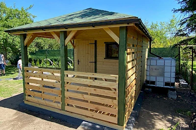 Altana z domkiem narzędziowym AFRODYTA 3m x 5m